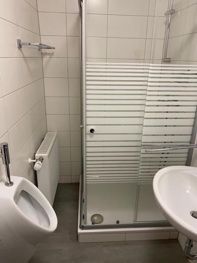 Familienfreundliche Ferienwohnung Anna Rollshausen Bagian luar foto